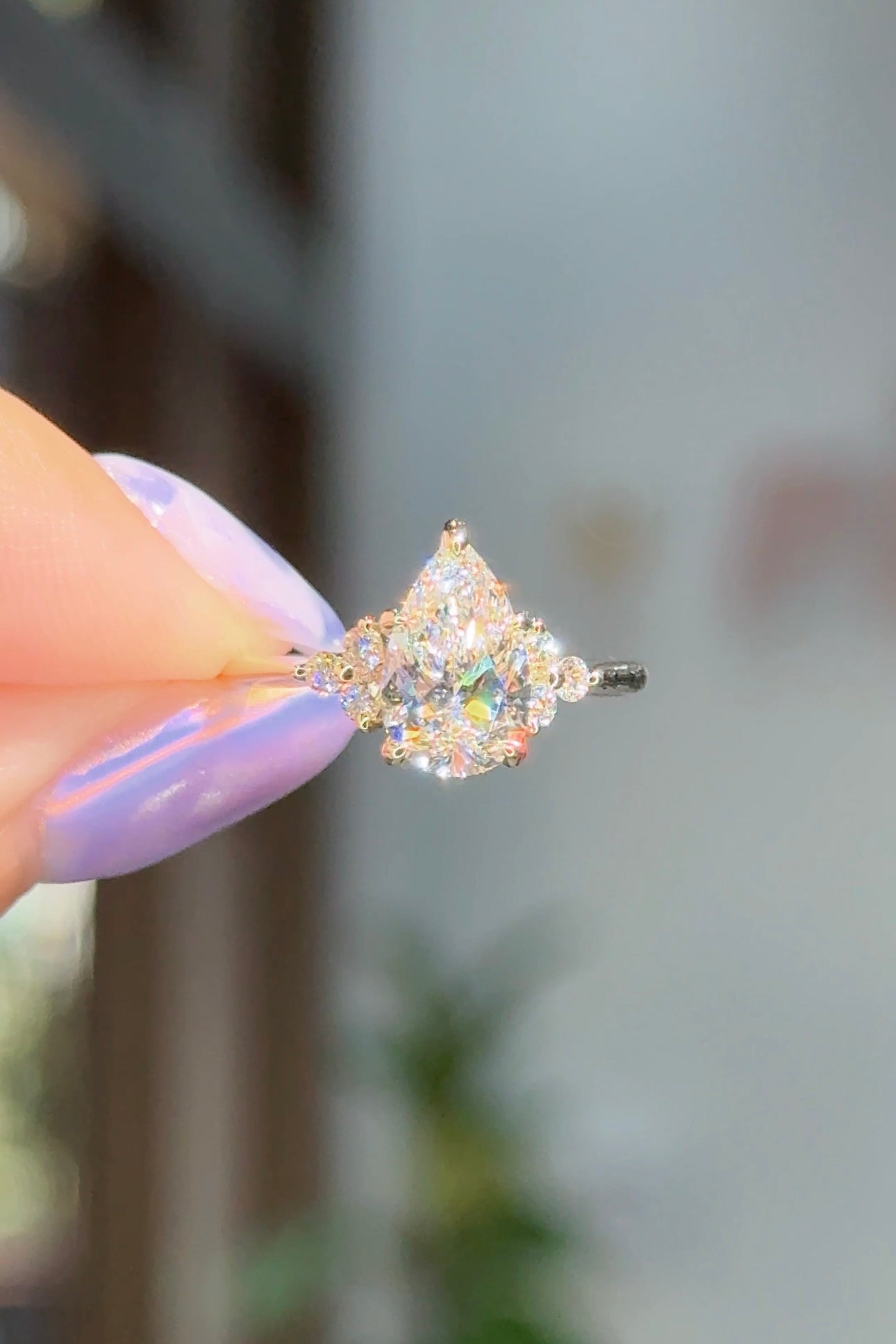 1.50ct D-VVS2 Pear Lab Diamond Lindsey