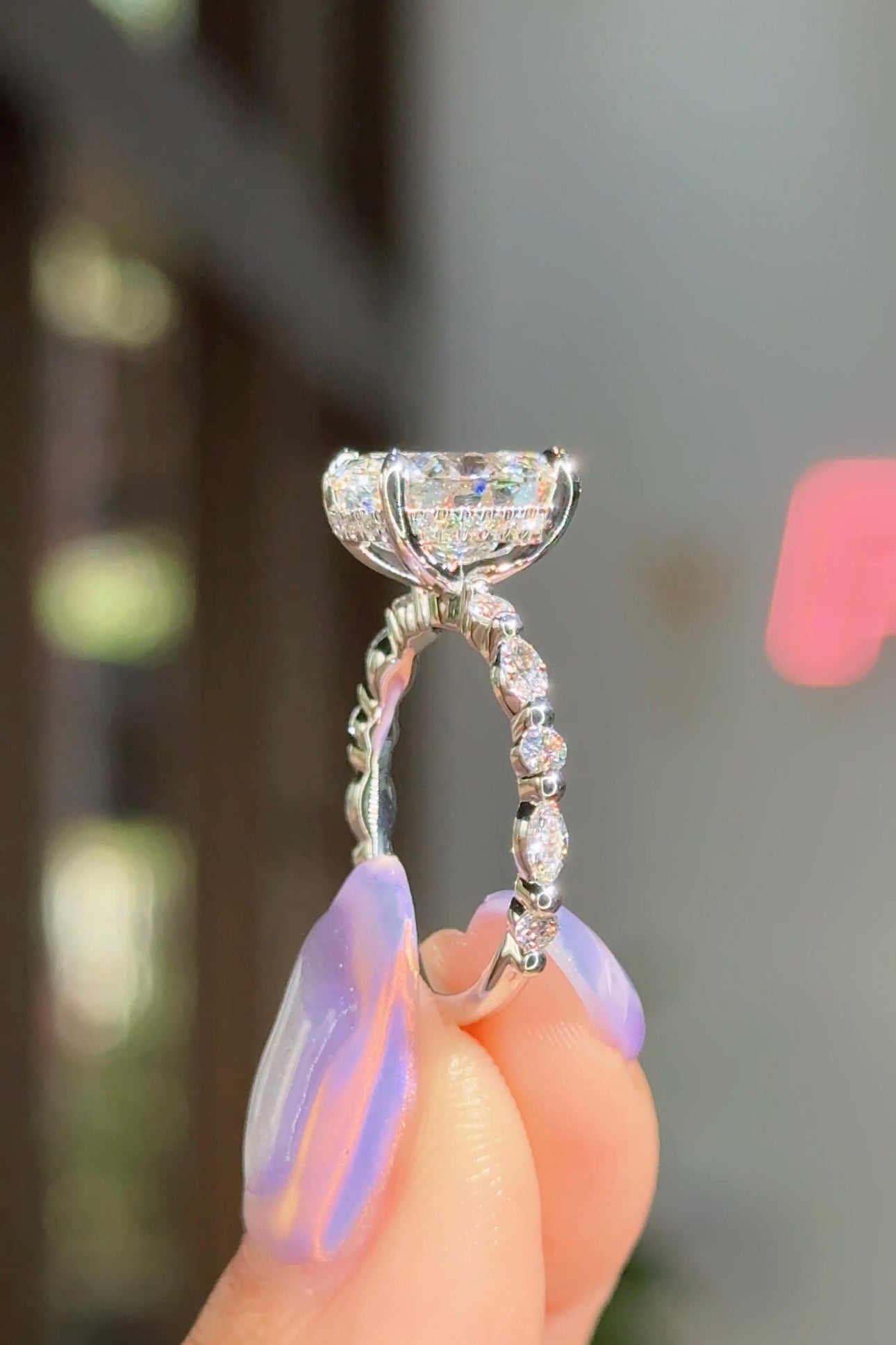 3.06ct E-VS1 Oval Lab Diamond Rei