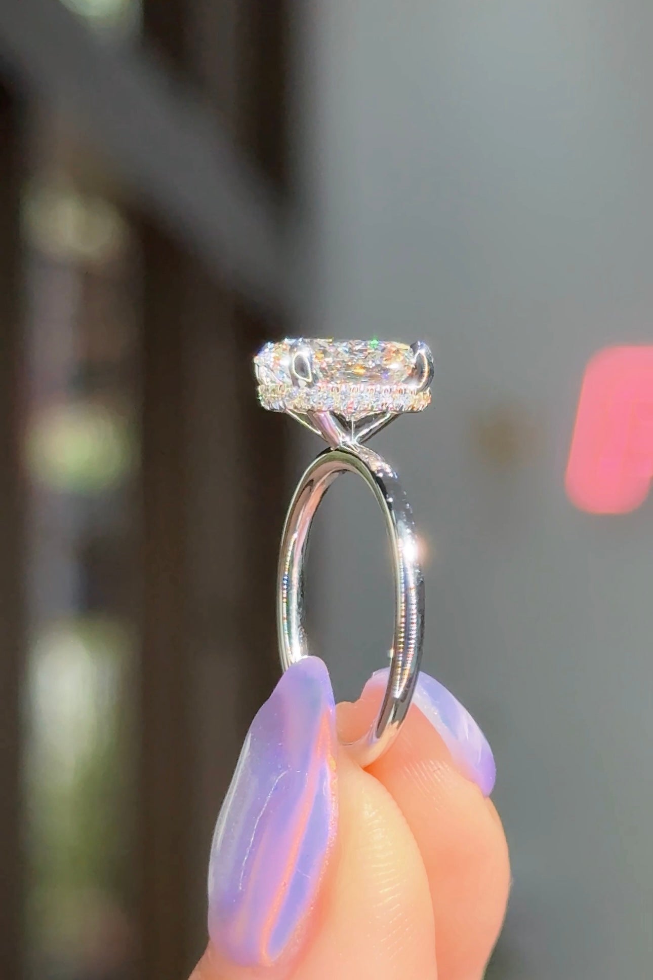 2.59ct D-VS1 Oval Lab Diamond Stephanie