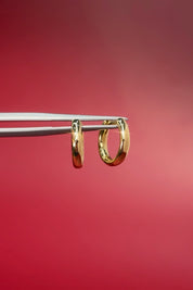 11x2mm Core High Polish Huggie 18k Yellow