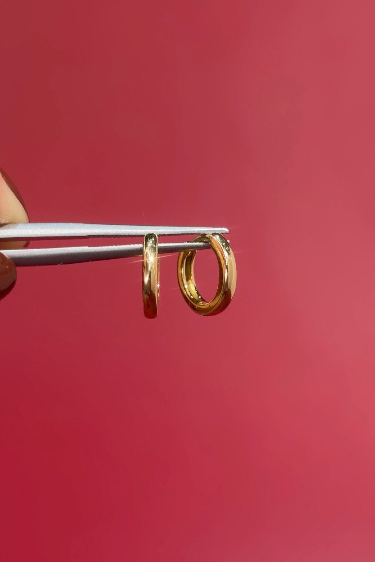 10x1.8mm Core High Polish Hoop 18k Yellow