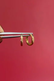 10x1.8mm Core High Polish Hoop 18k Yellow