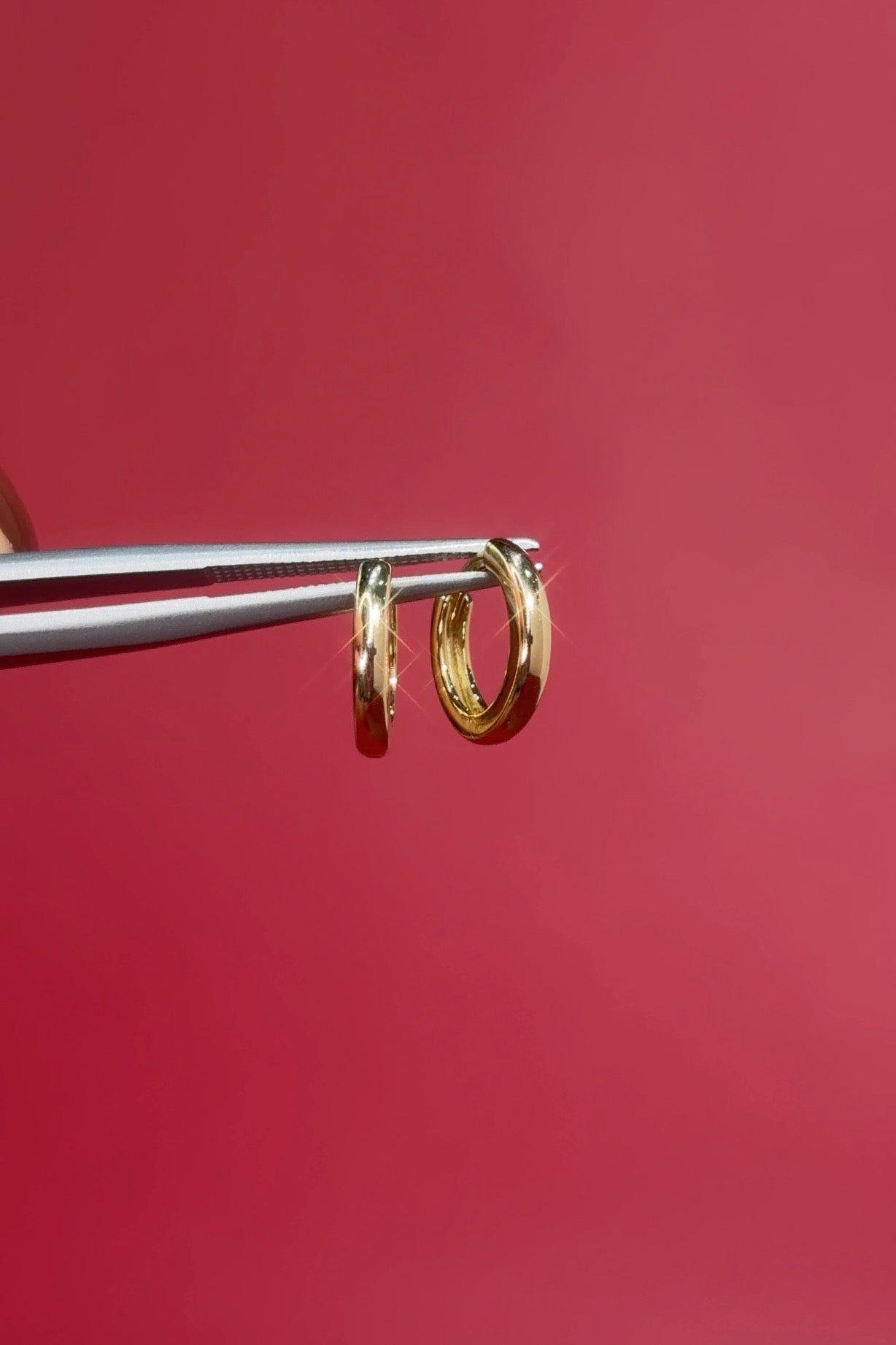 10x1.8mm Core High Polish Hoop 14k Yellow