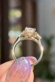 2.01ct D-VVS2 Emerald Lab Diamond Marilyn