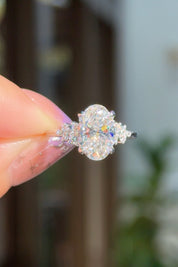2.27ct D-VS1 Oval Lab Diamond Nova