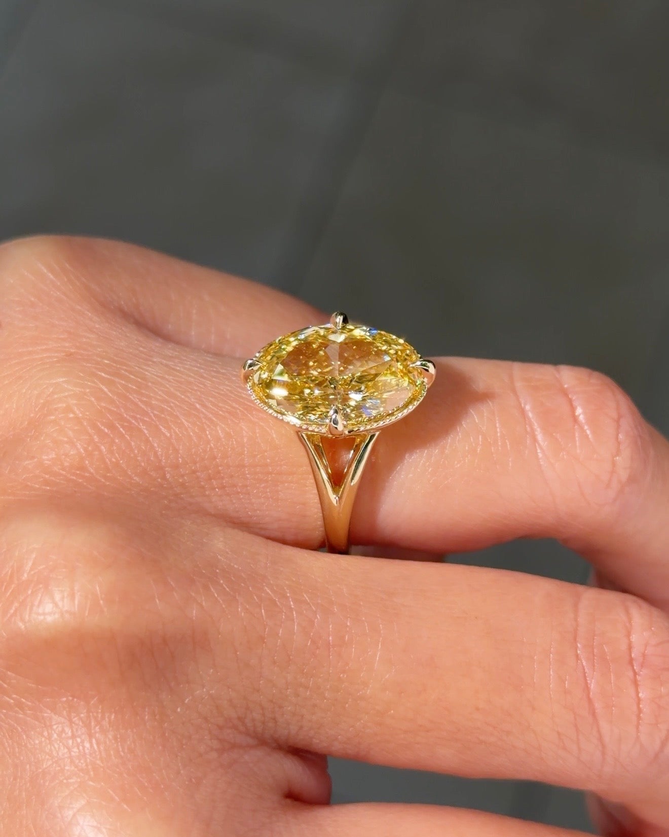 7.56ct FVY-VS2 Oval Lab Diamond Patty