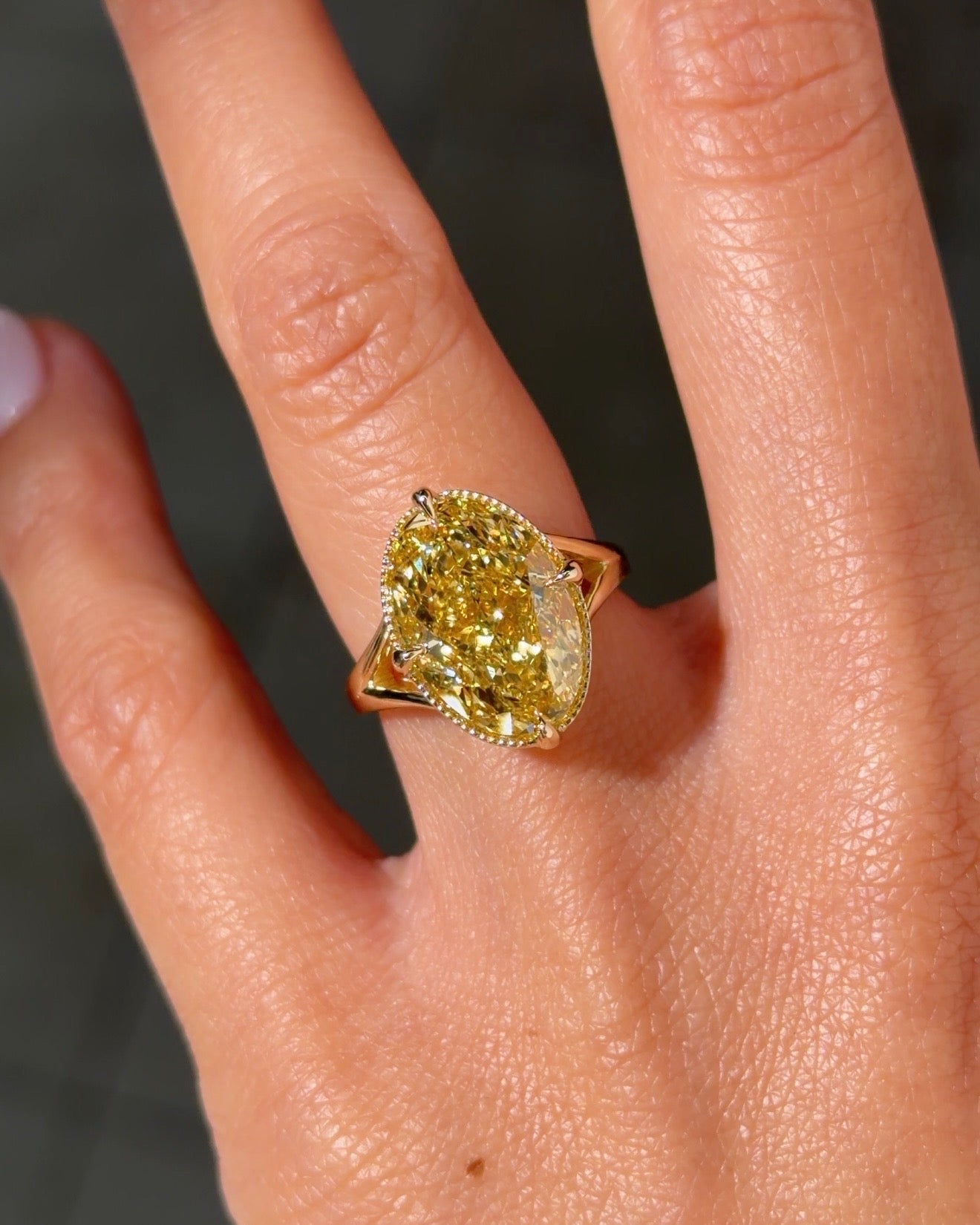 7.56ct FVY-VS2 Oval Lab Diamond Patty