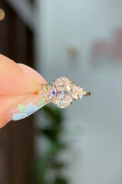 1.70ct D-VS1 Oval Lab Diamond Nova