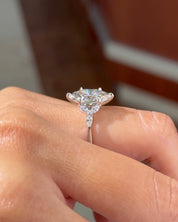2.50ct E-VVS2 Marquise Lab Diamond Amber