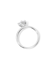 Kayla Pear High Polish Compass Prongs