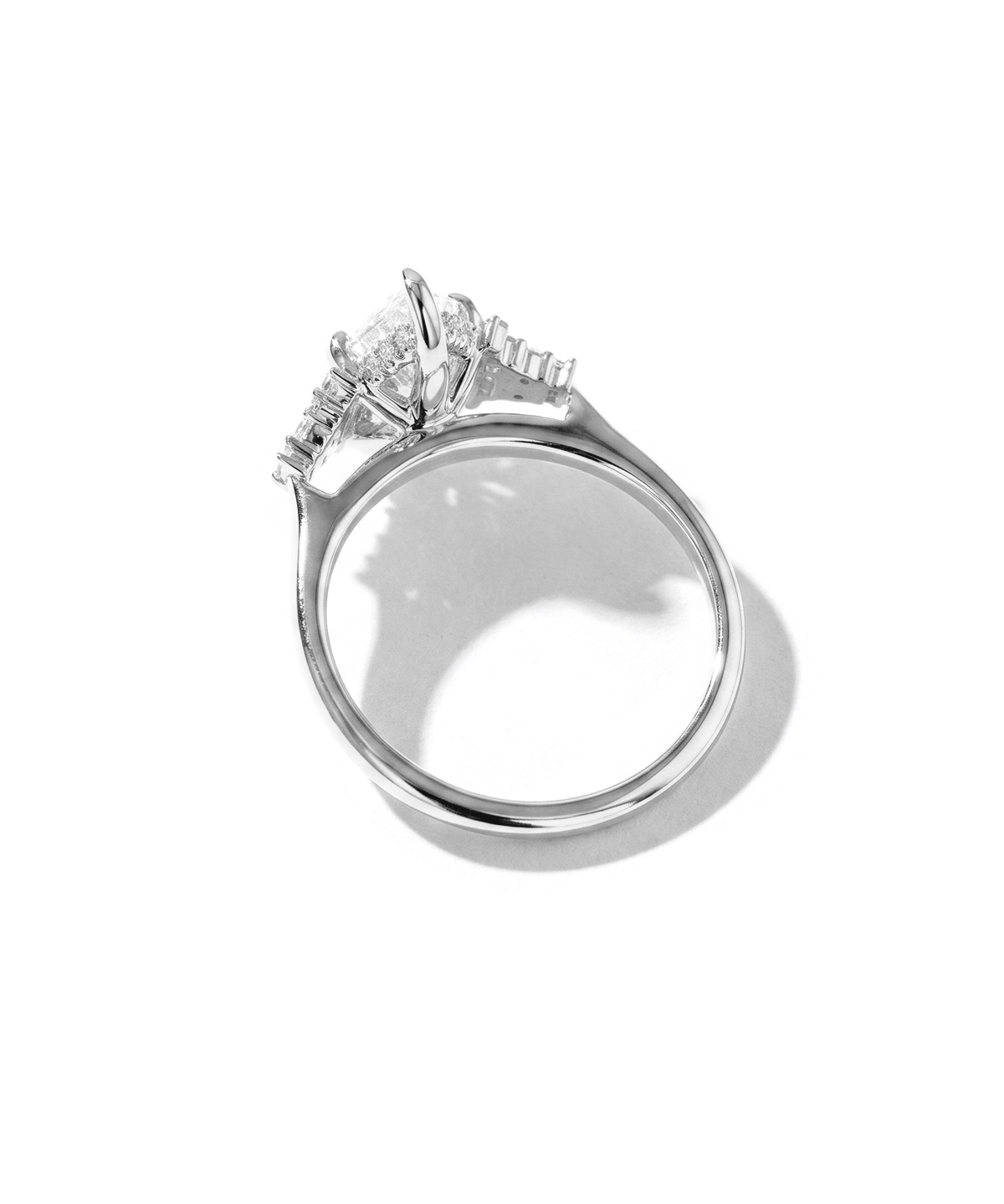 Marilyn-marquise-white-2-gif.gif