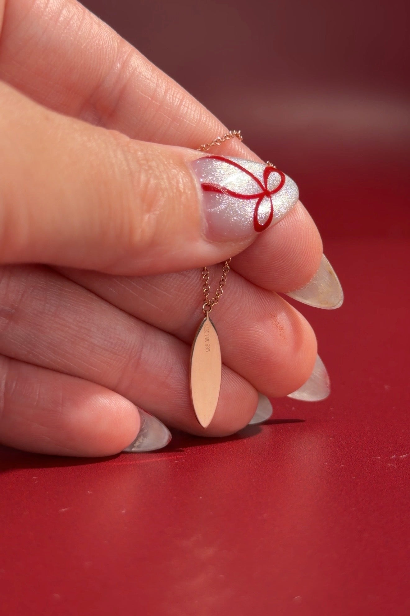 Pavé Diamond Surfboard Necklace Engravable Back