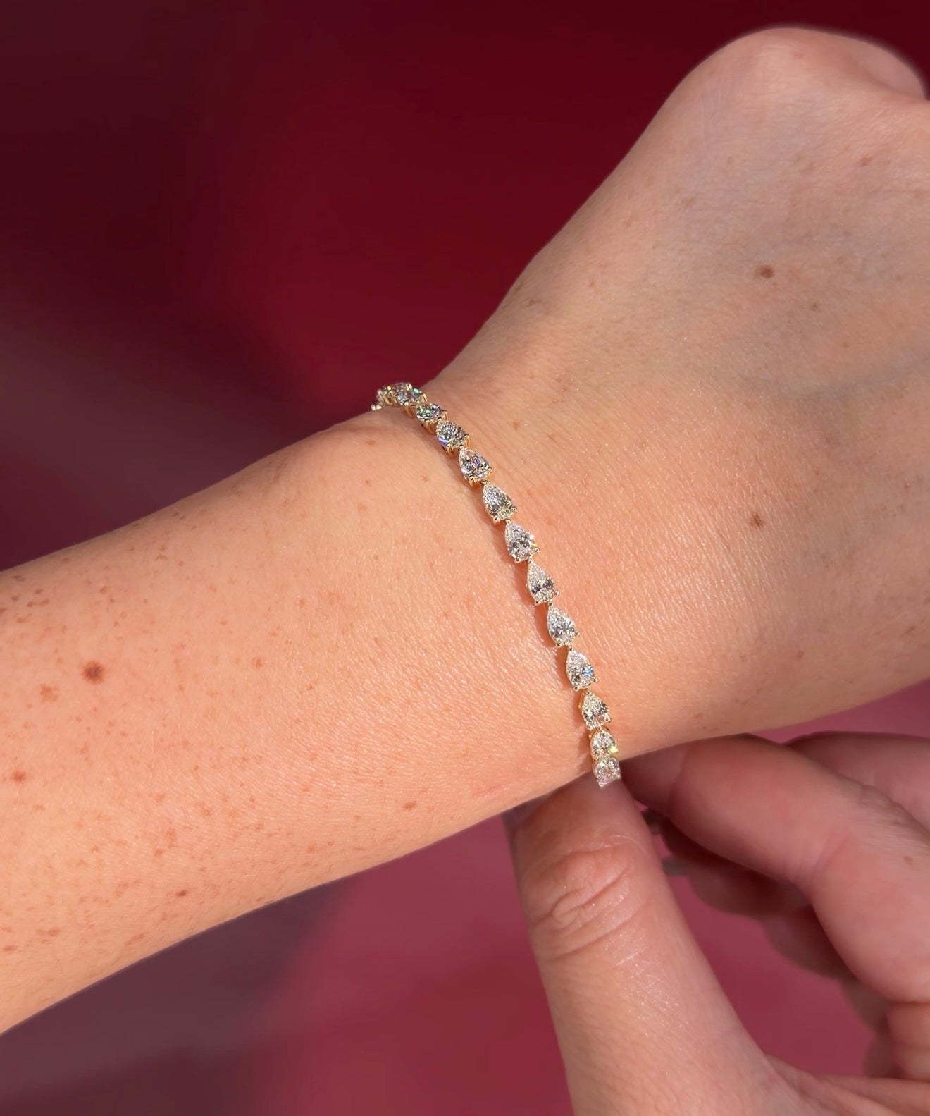 Pear Tennis Bracelet Yellow Gold