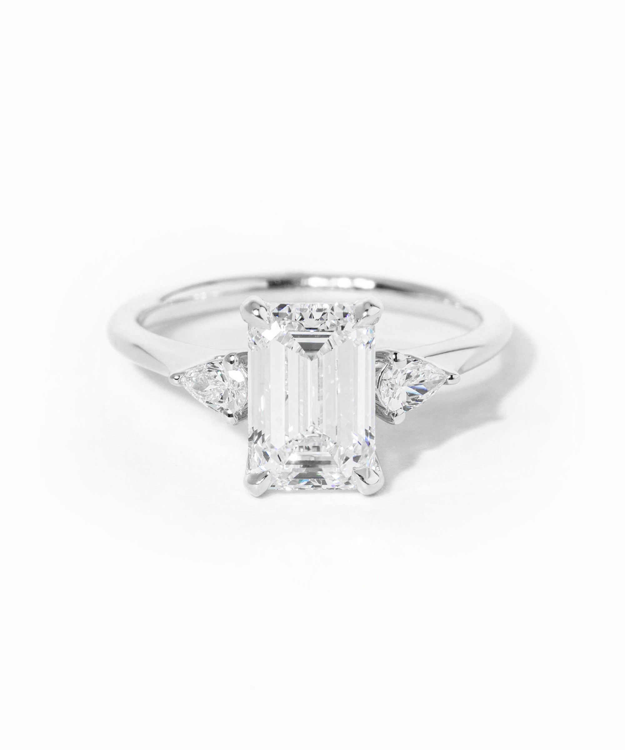Petite-Gracie-Emerald-White.jpg