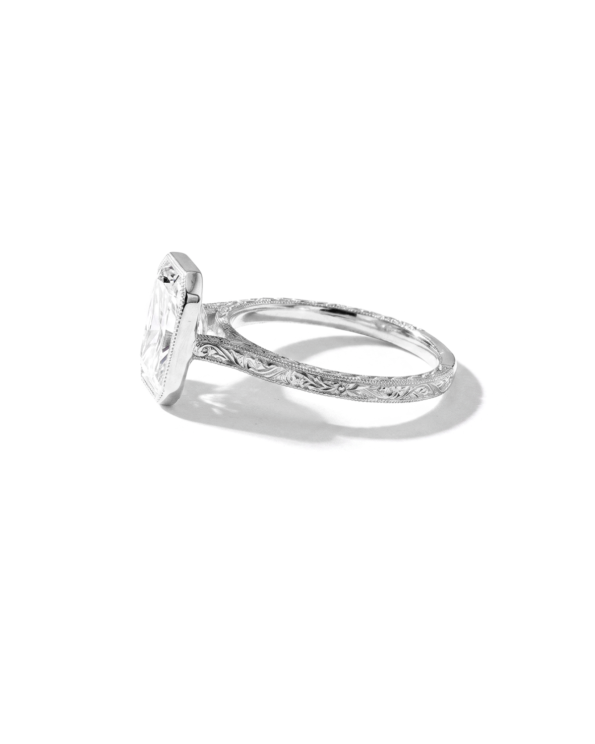 Ava Radiant Hand Engraved Bezel