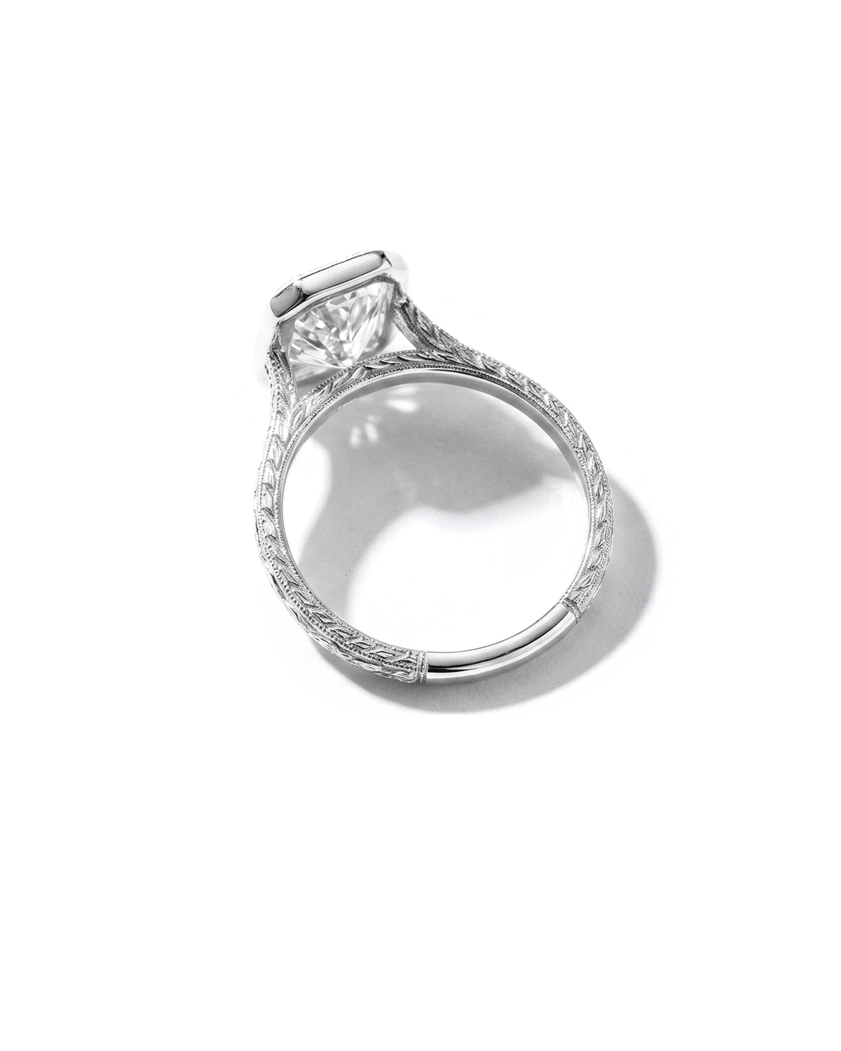 Ava Radiant Hand Engraved Bezel