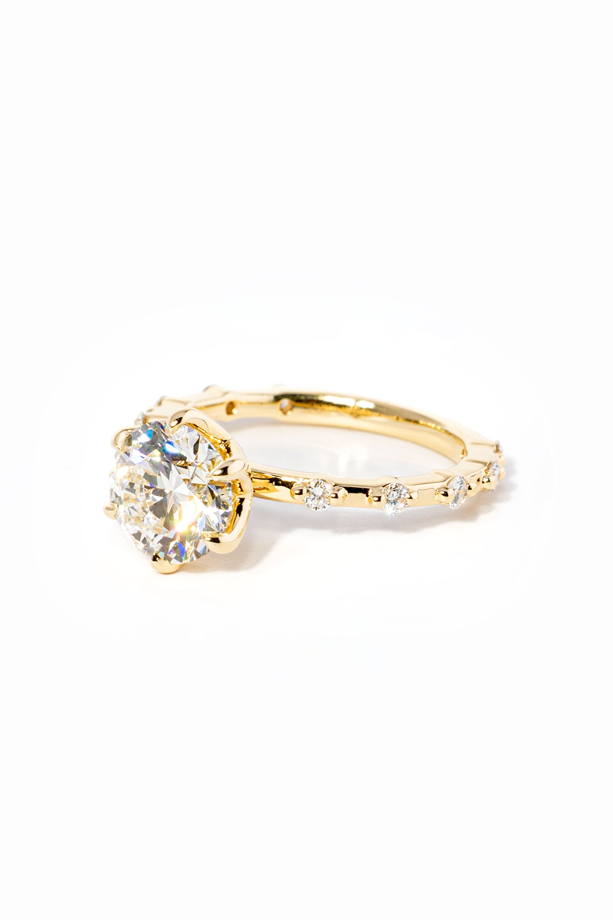 2.01ct E-VVS2 Round Lab Diamond Lila