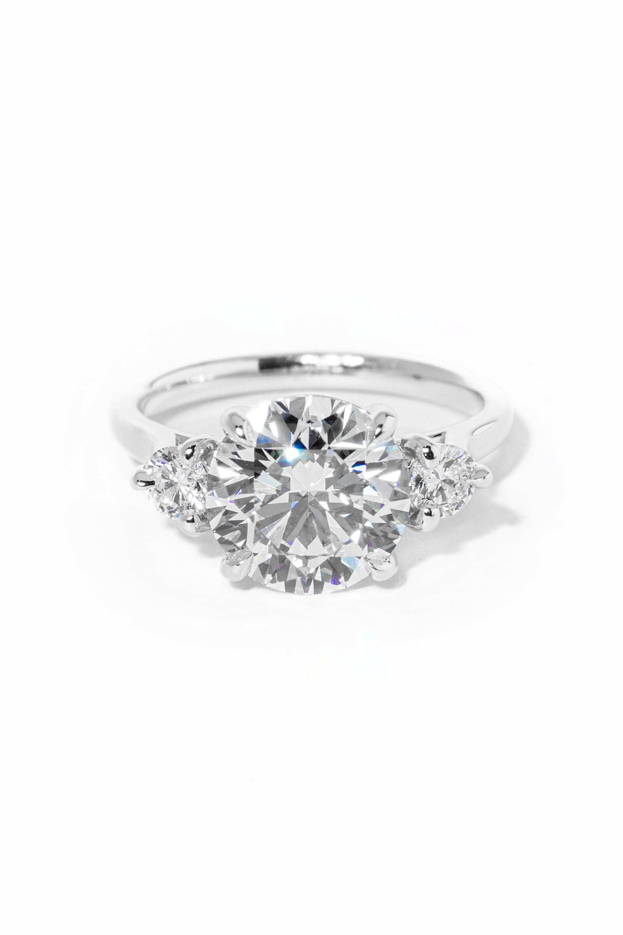 Round-Meghan-White.jpg