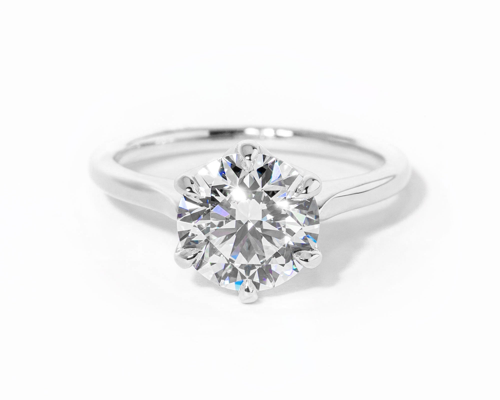Round-Victoria-White.jpg