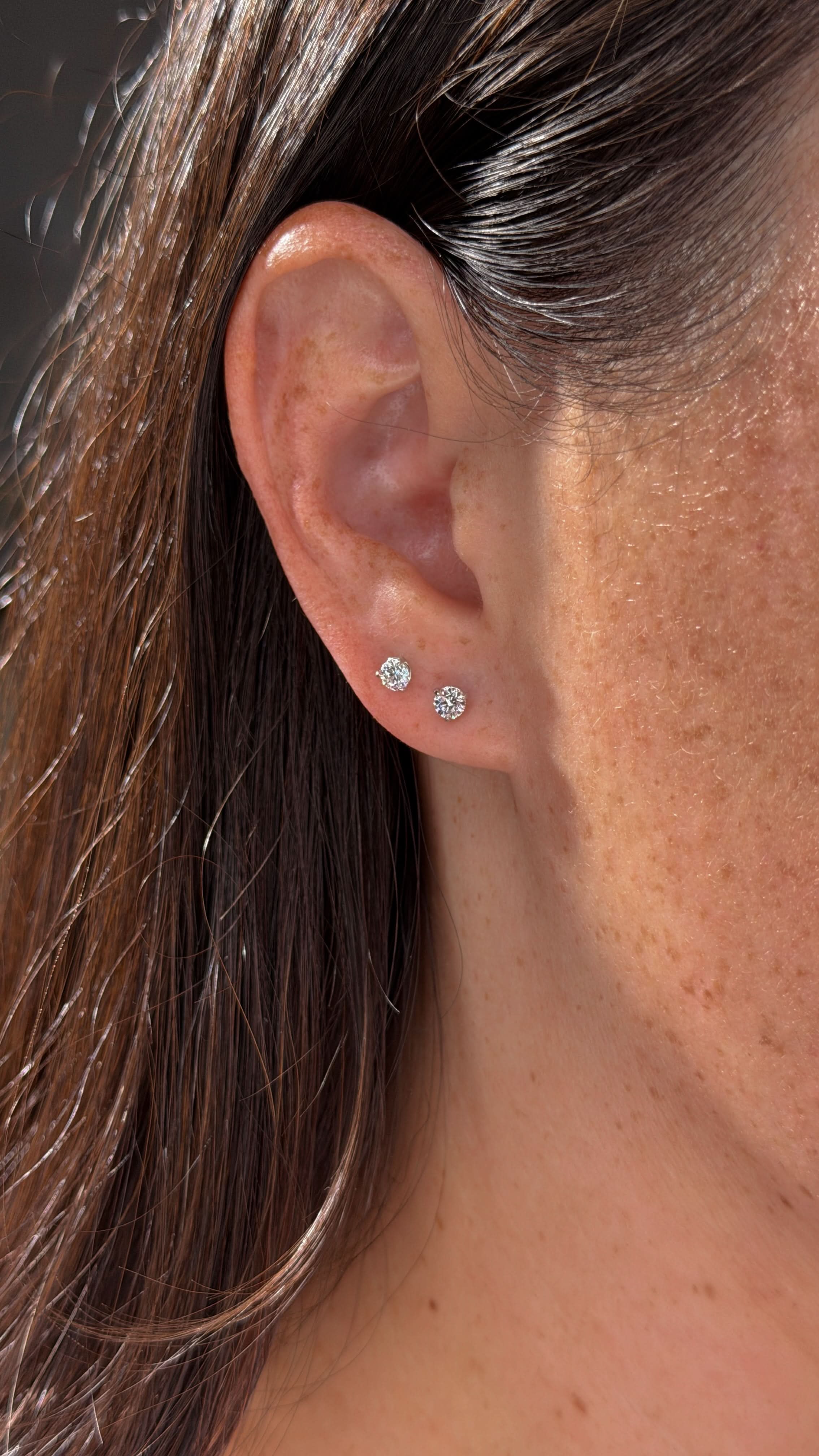 0.38cttw Mini Diamond Studs White Gold