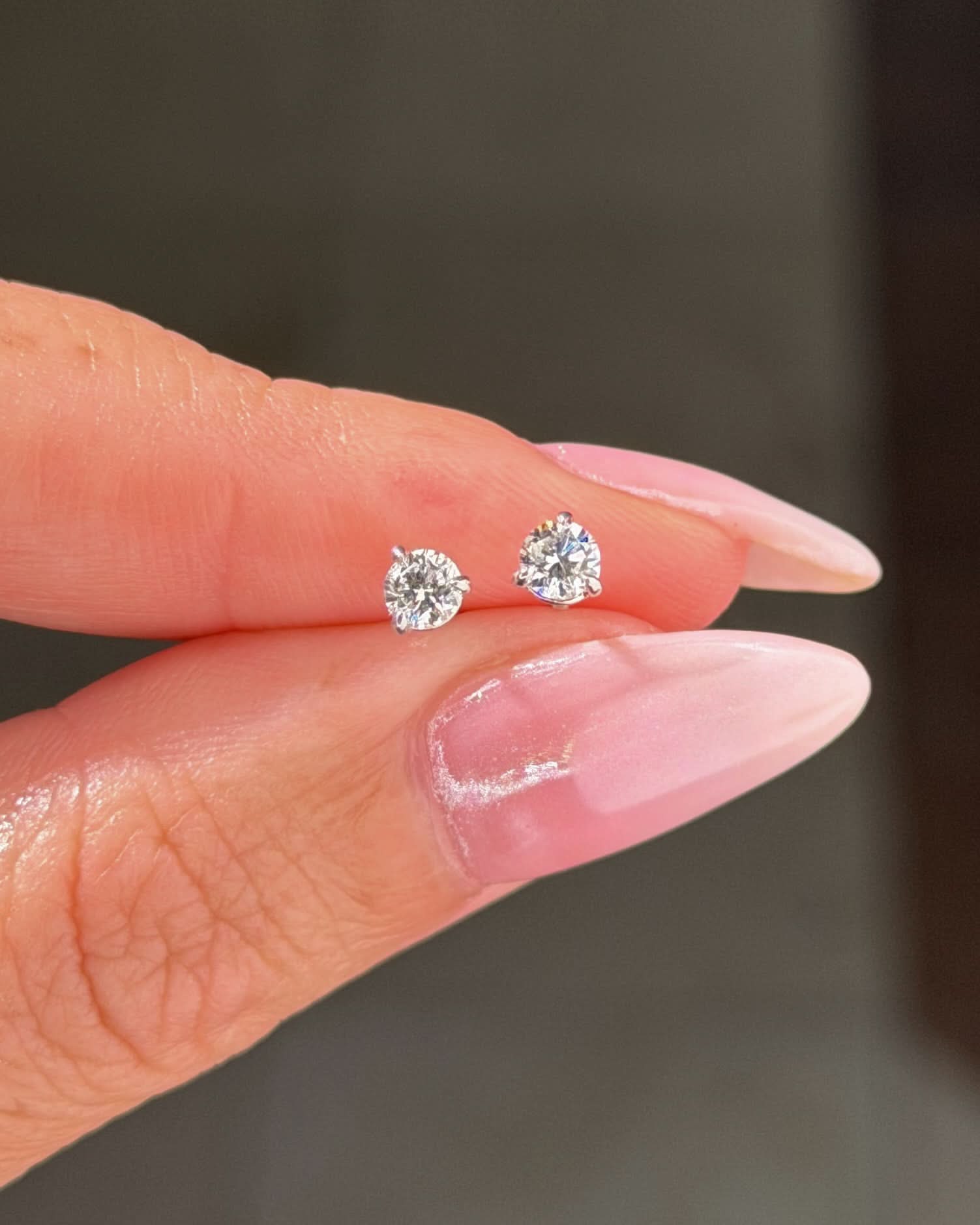 0.38cttw Mini Diamond Studs White Gold