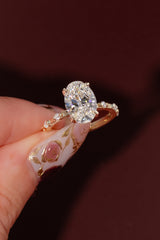 3.02ct D-VS1 Oval Lab Diamond Daisy