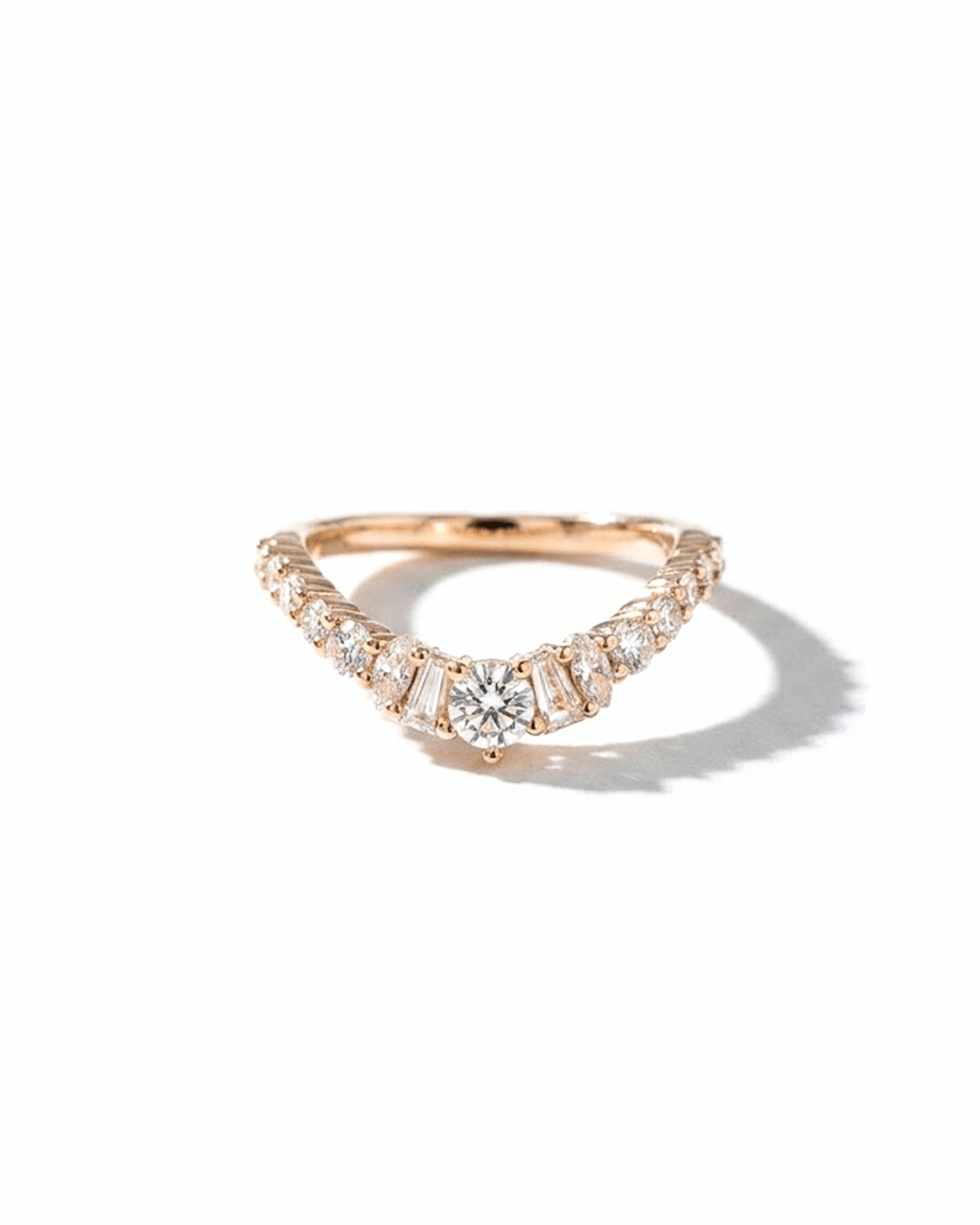 Anastasia Round Band
