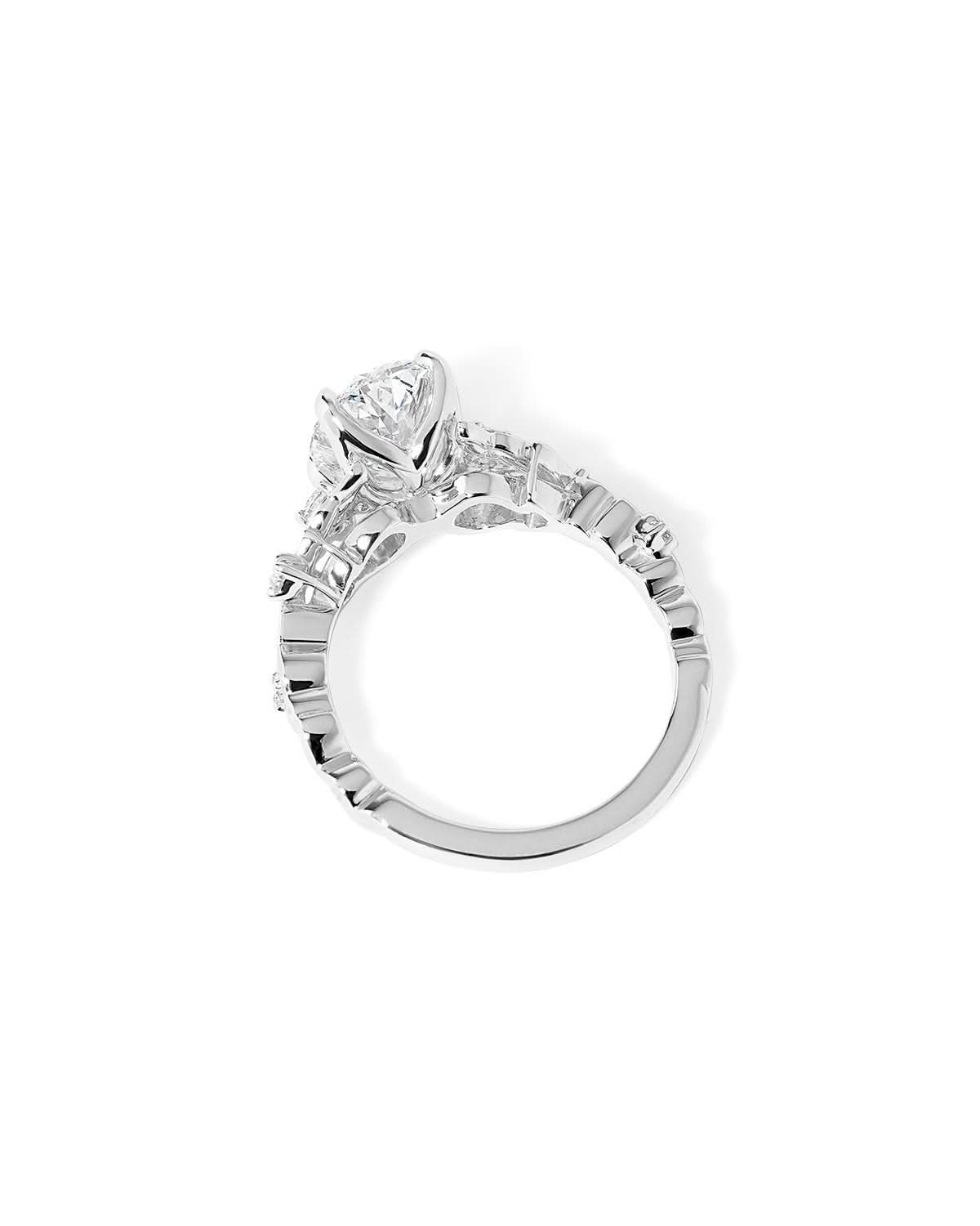 Arwen Oval - PBD Engagement Rings