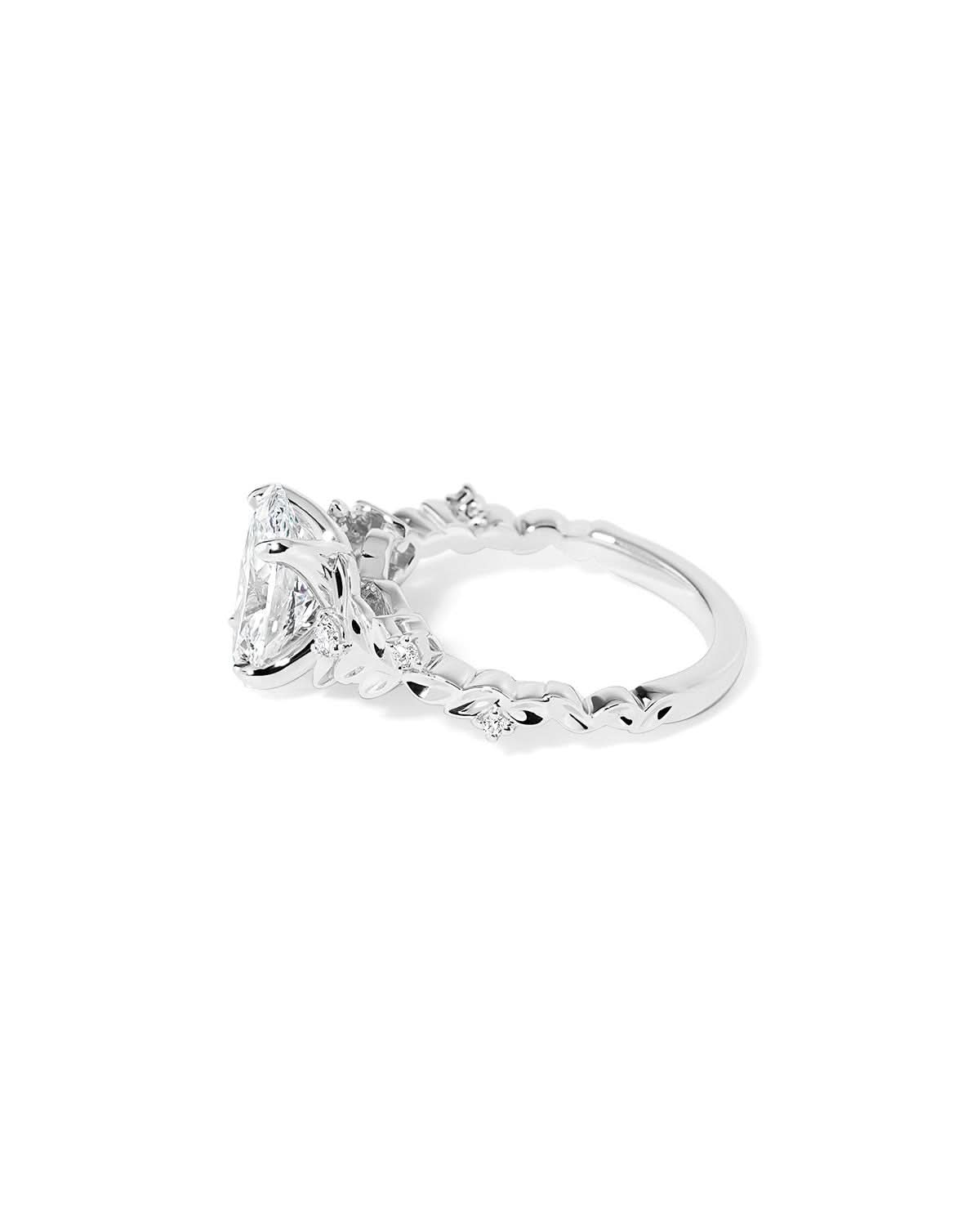 Arwen Oval - PBD Engagement Rings