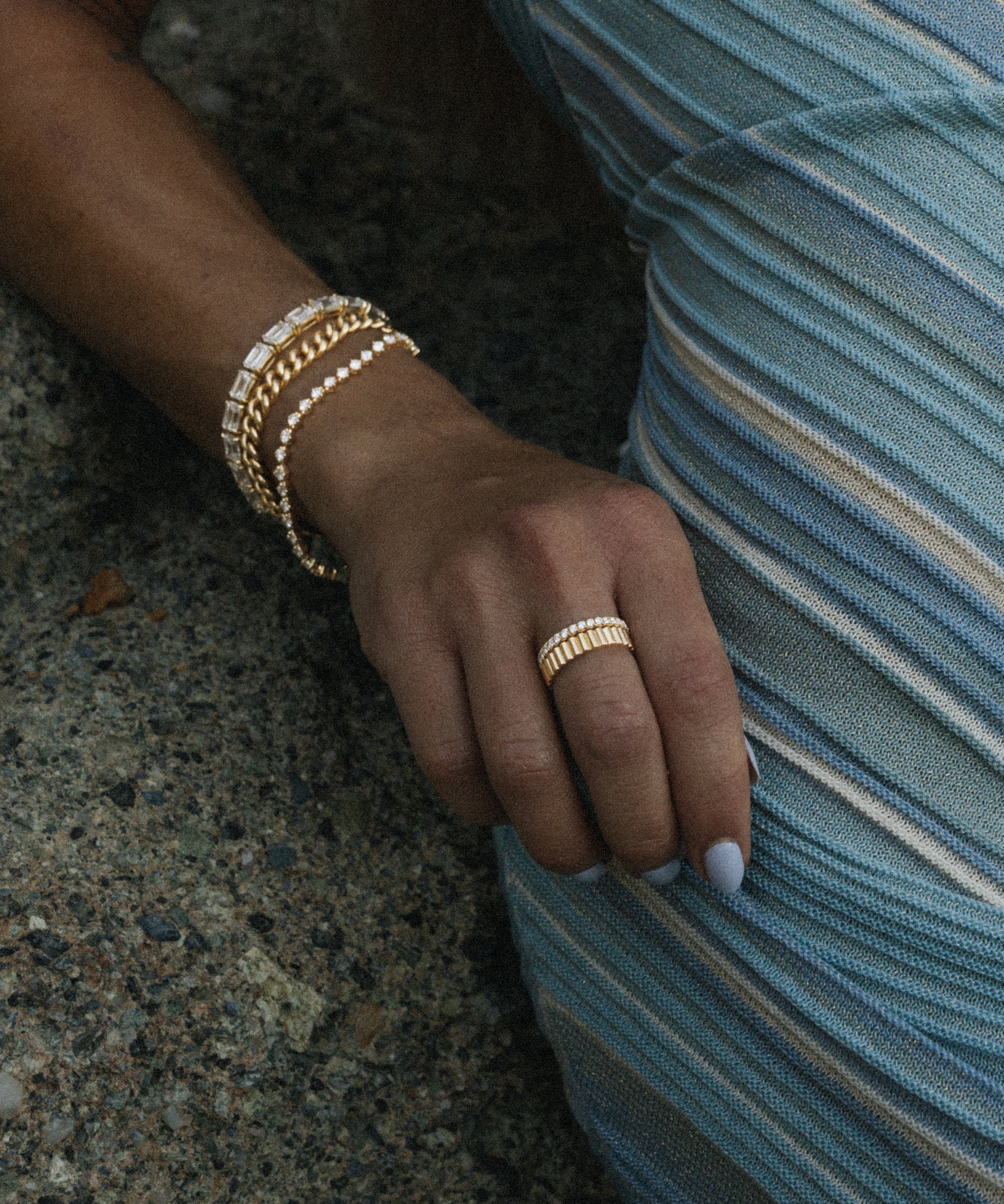 bandolier_e1188644-7fce-4c89-a36e-9de0abc844e6.jpg