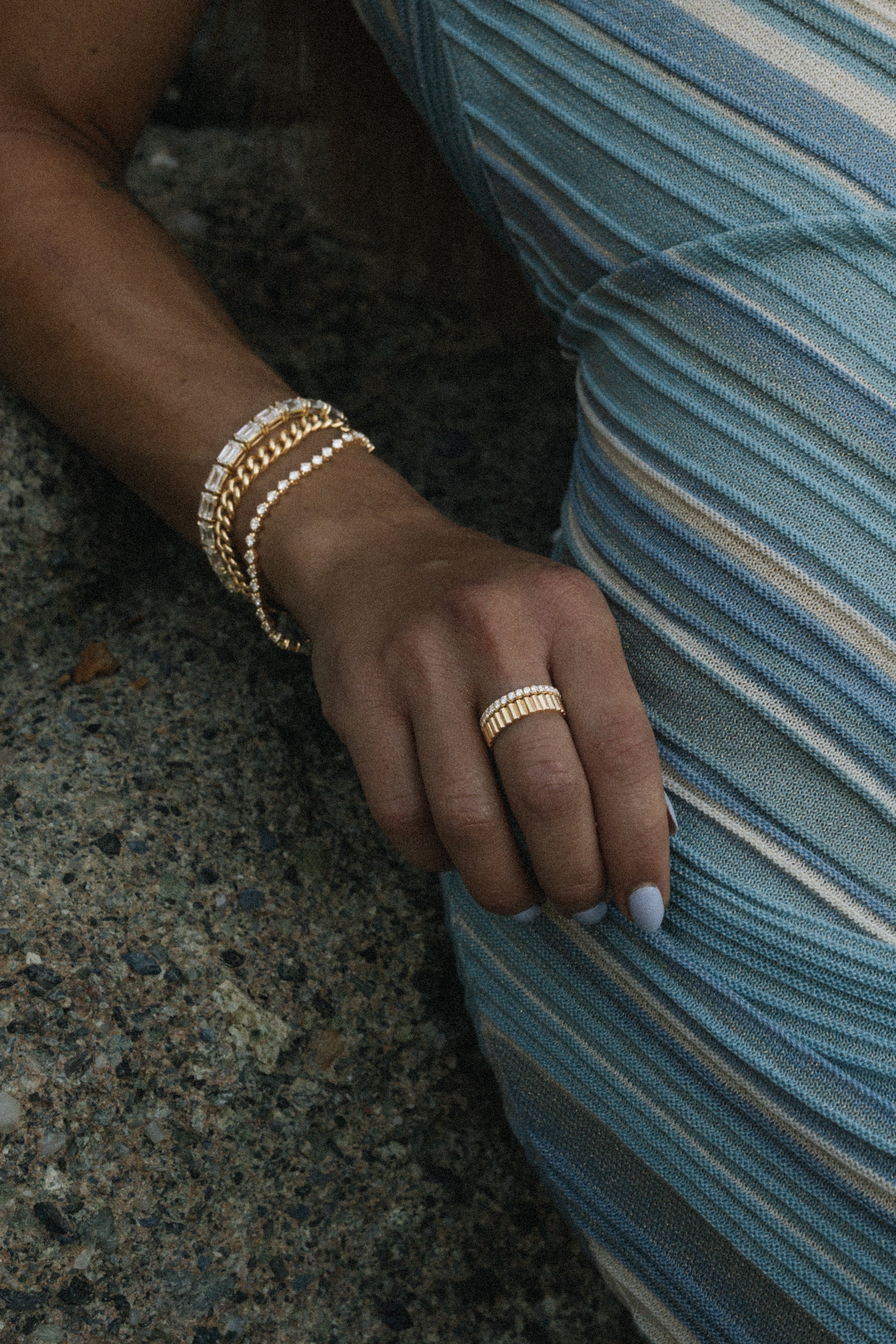 bandolier_e1188644-7fce-4c89-a36e-9de0abc844e6.jpg