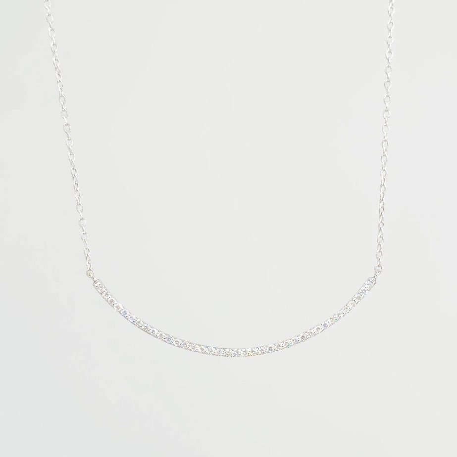 Curved Diamond Bar Necklace Necklaces Princess Bride Diamonds 
