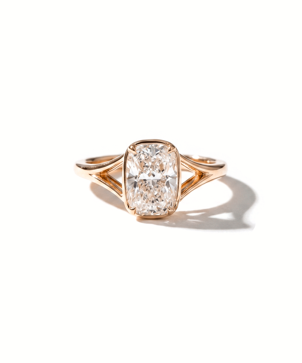 cushion-bezel-split-shank-rose.gif