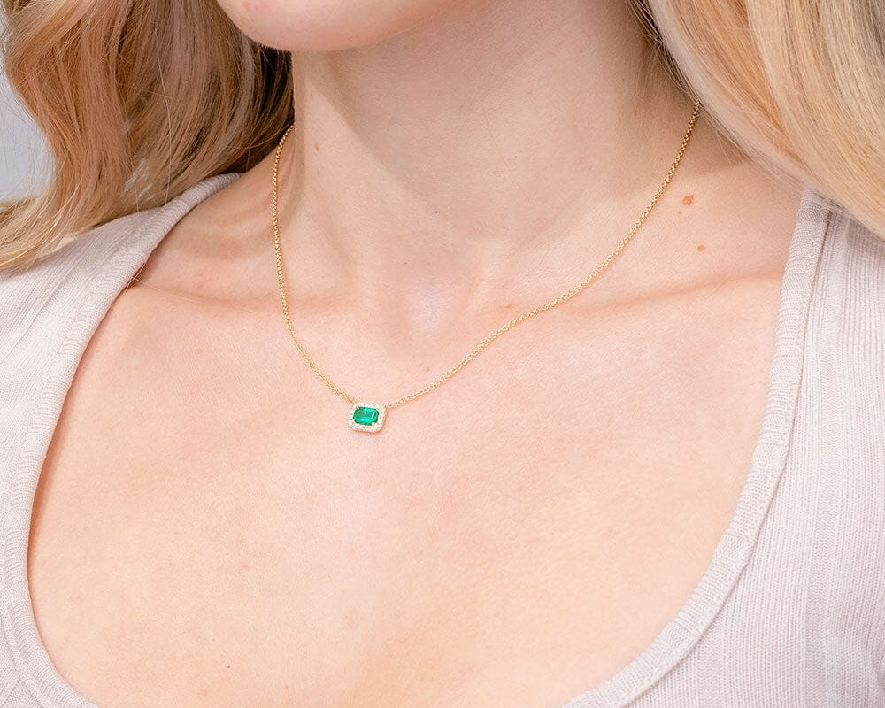 Diamond Halo Emerald Necklace Necklaces Princess Bride Diamonds 