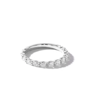 2.0mm East West Oval Diamond Ring