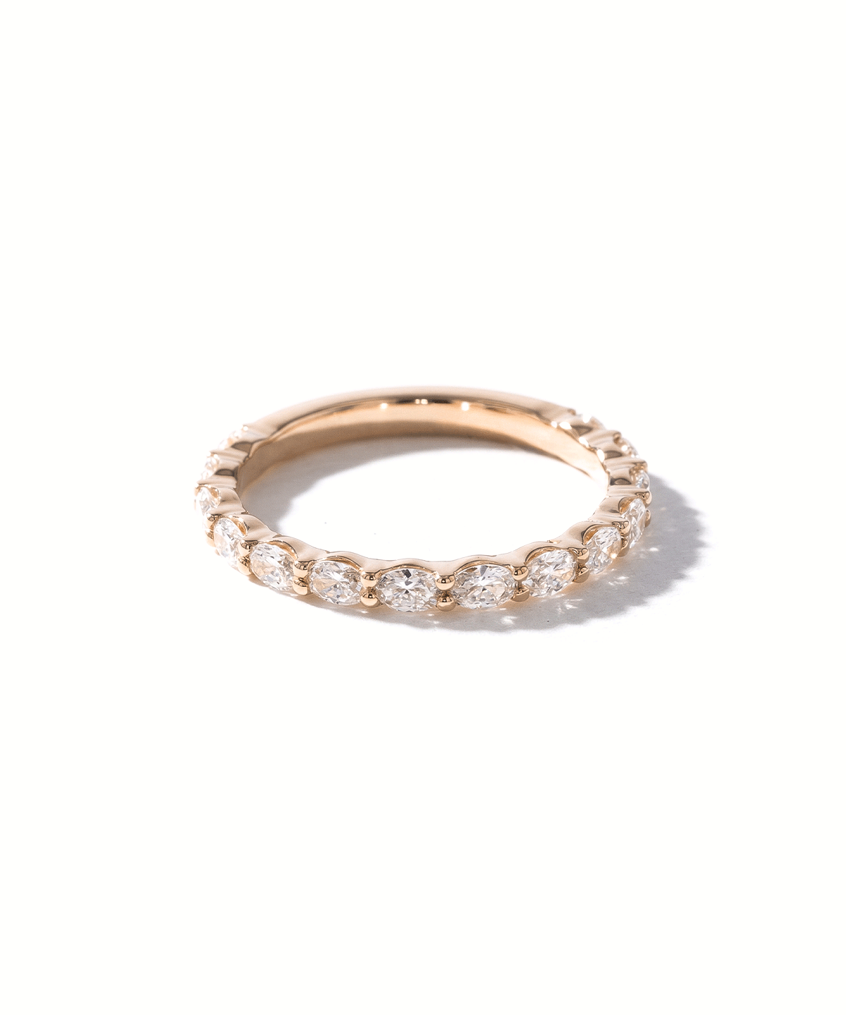 east-west-oval-band-rose.gif