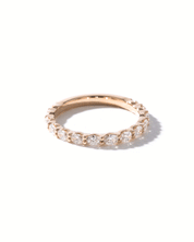 2.0mm East West Oval Diamond Ring