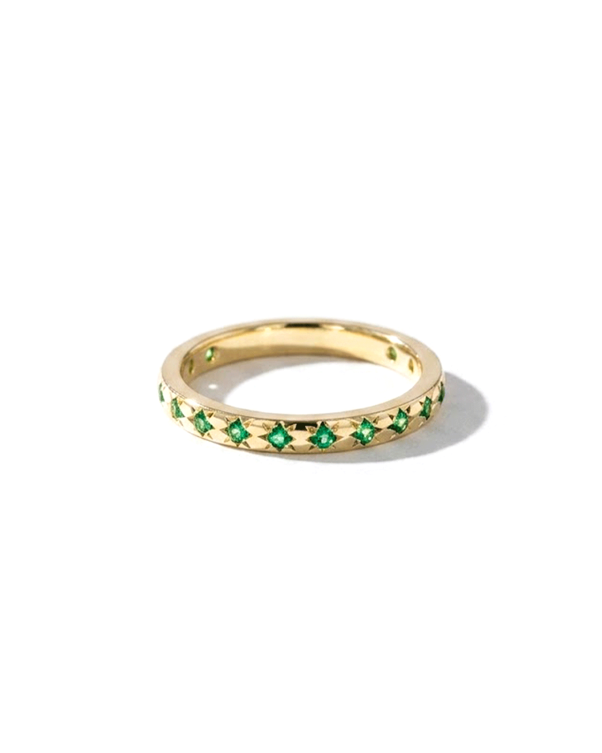 Natural Emerald Star Band