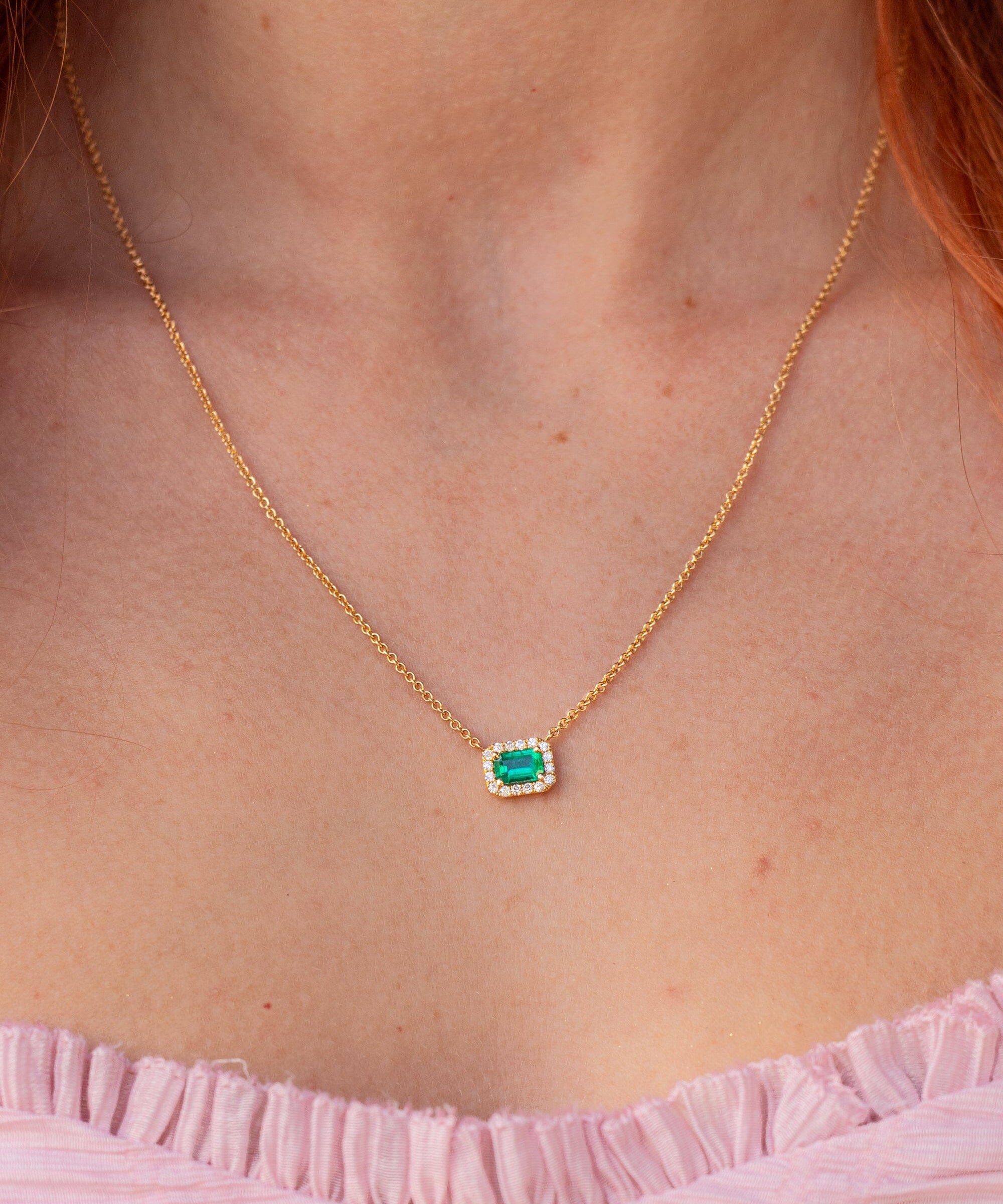 Emerald Diamond Halo Necklace Necklaces Princess Bride Diamonds 