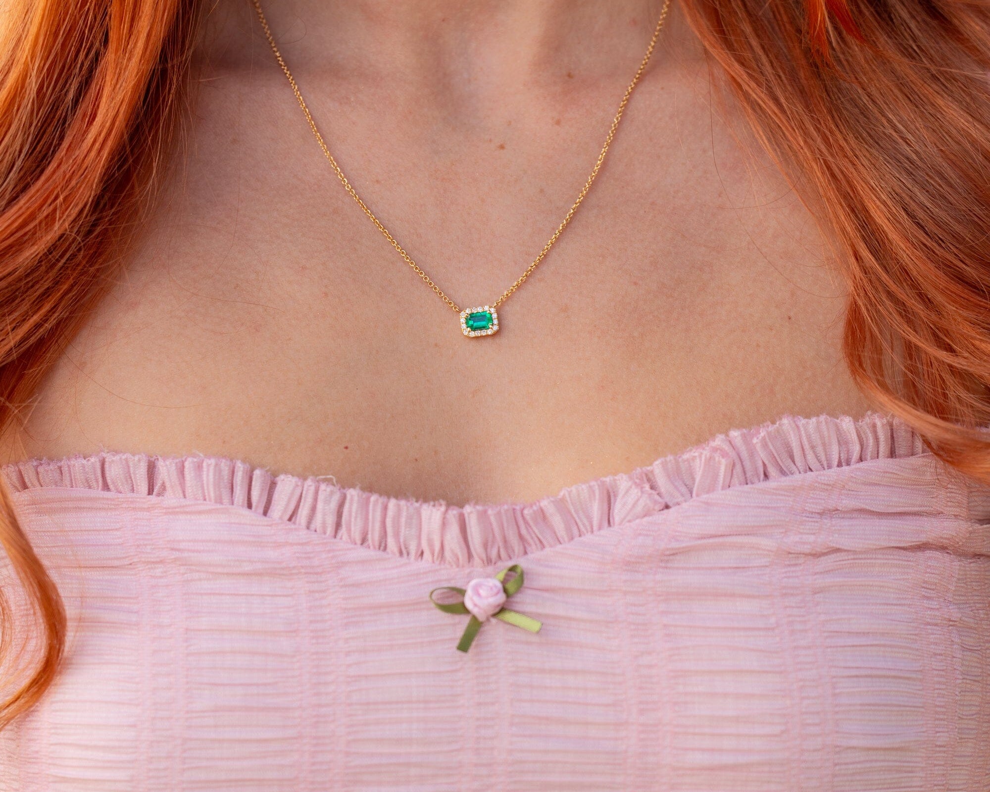 Emerald Diamond Halo Necklace Necklaces Princess Bride Diamonds 