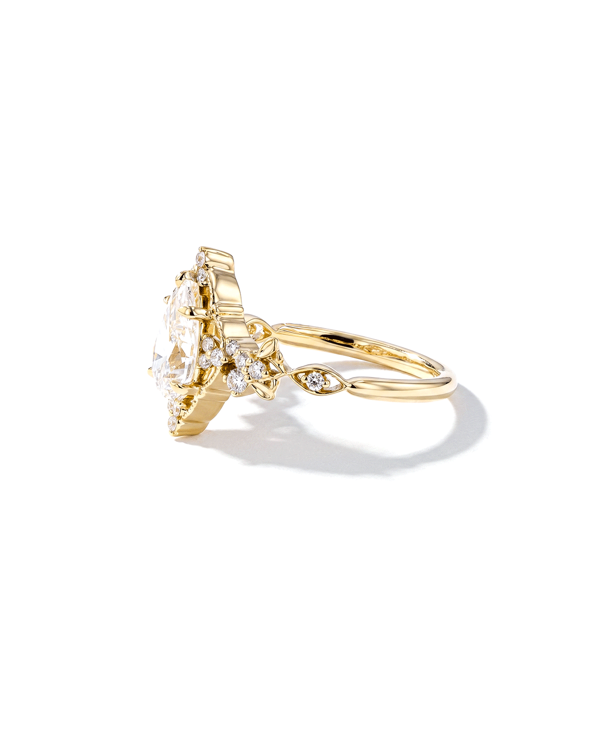Fairy Blossom Pear Engraved Ring