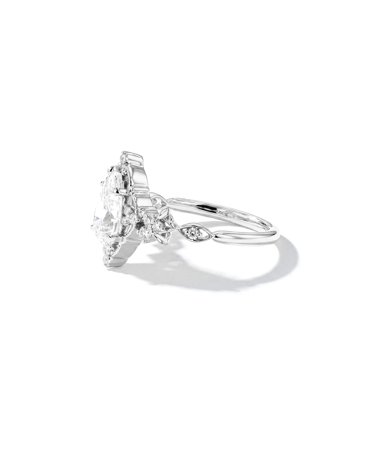 Fairy Blossom Pear Engraved Ring