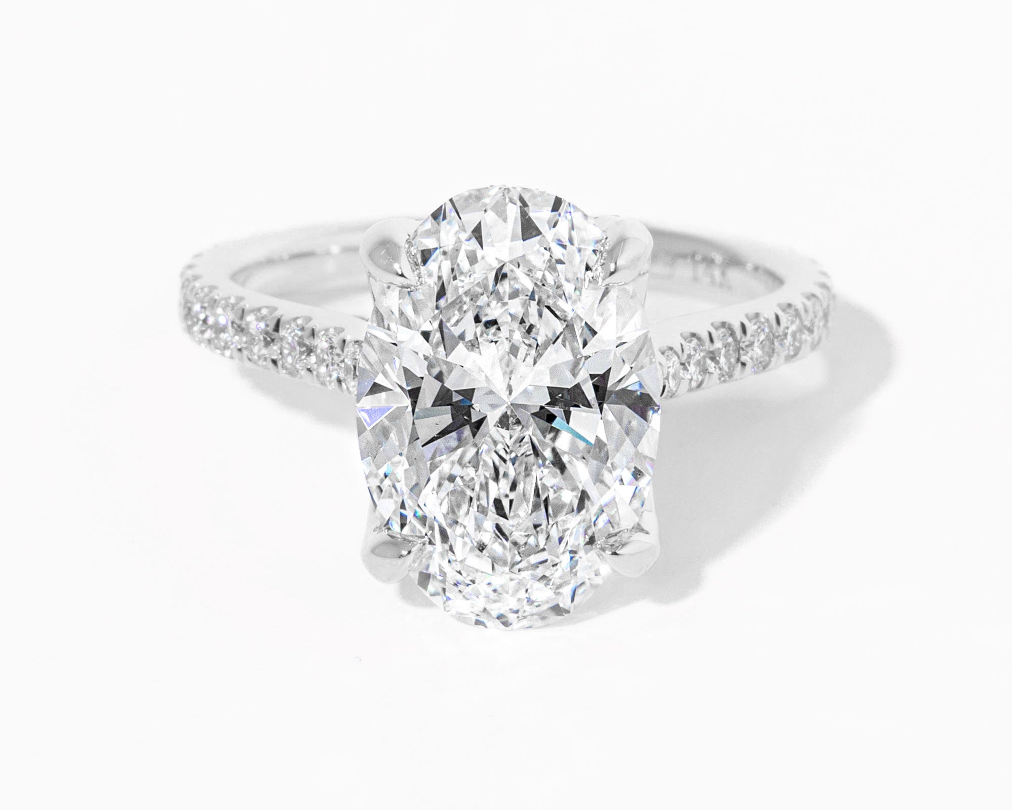 isabela-oval-pave-wg.jpg