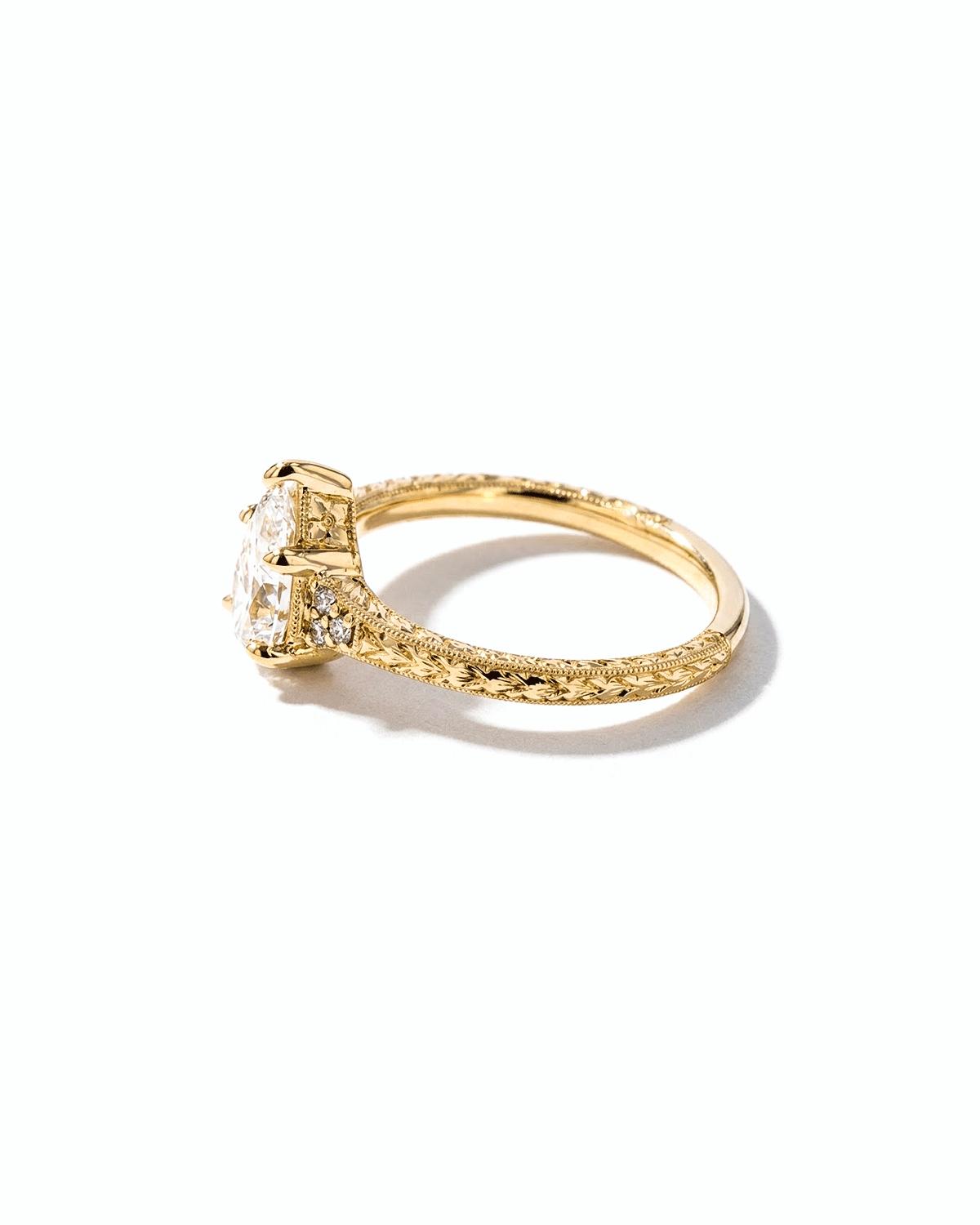 Isla Pear Hand Engraved Ring