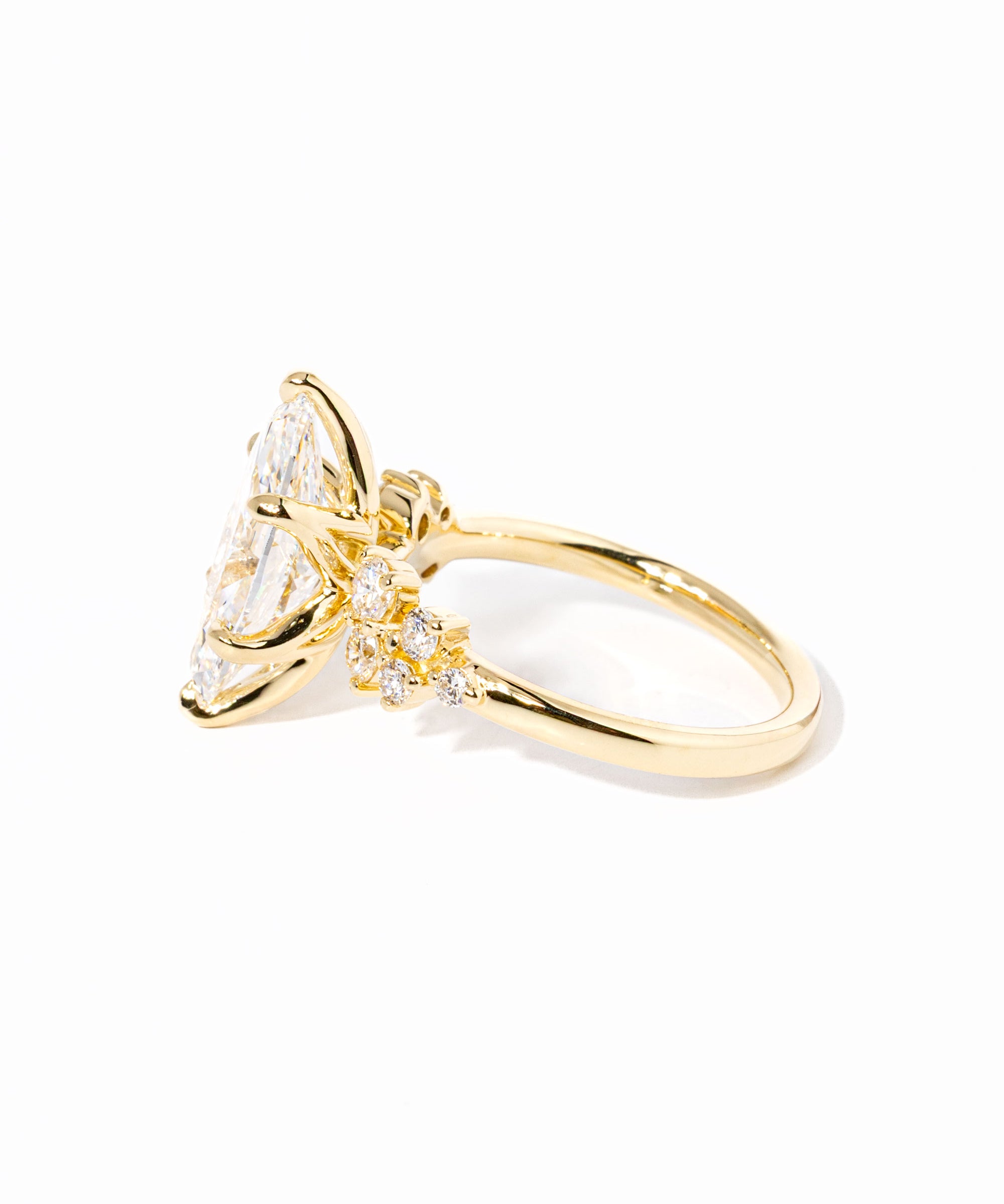 marquise-nova-side_6988ae84-9bec-484a-9596-8c90225f87dd.jpg
