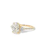Meghan Oval Pavé - PBD Engagement Rings