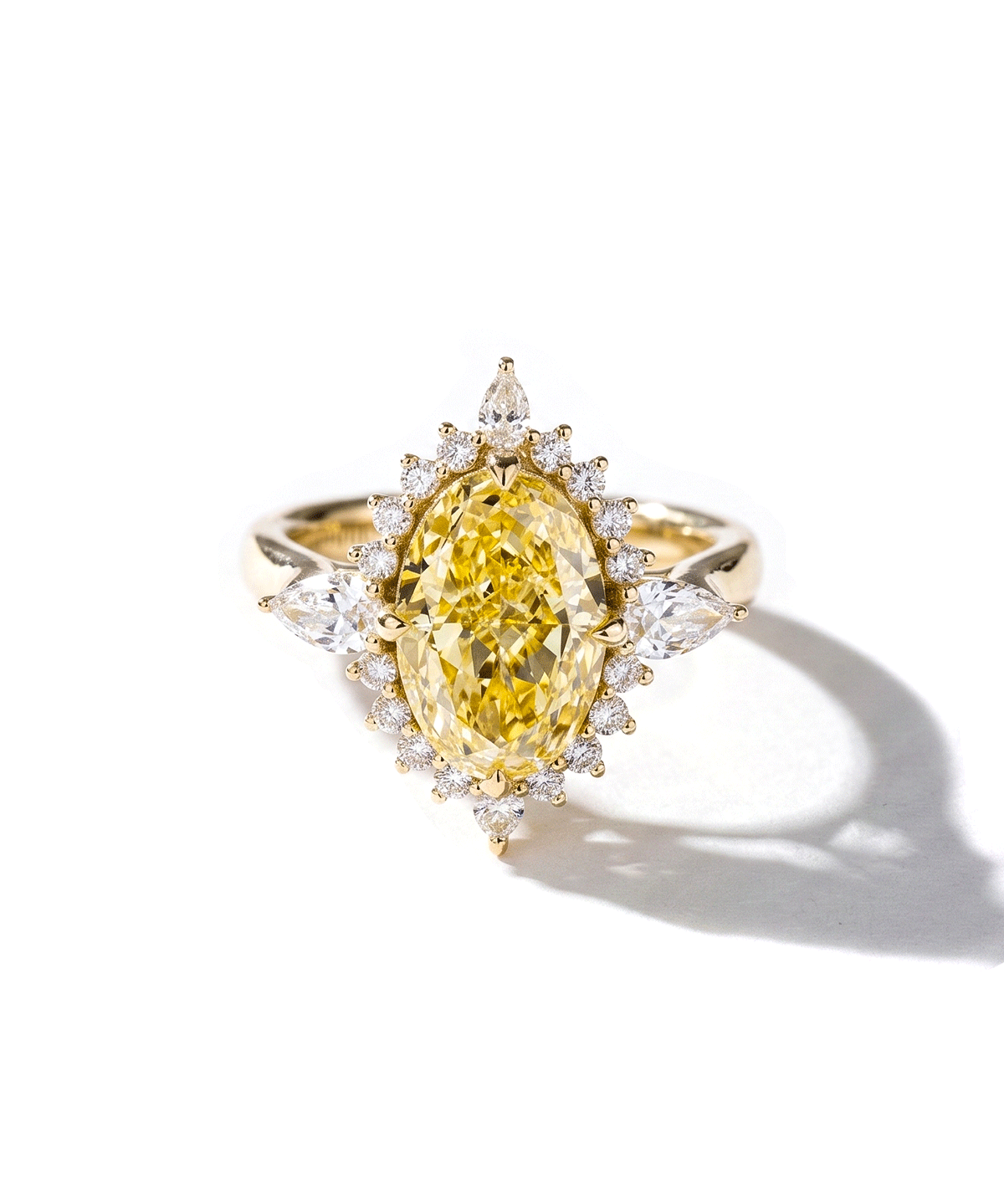 meridian-yellow-diamond_1a499bdc-7ddb-4a0a-9478-0d9d35068d9d.gif