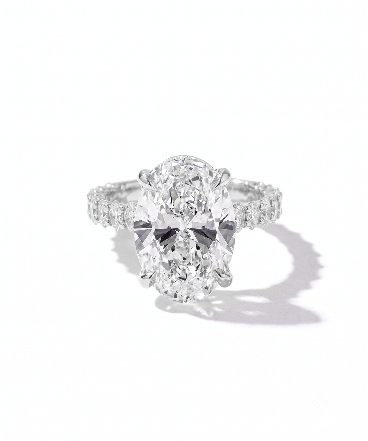 mini-oval-eng-ring-white-Copy.gif