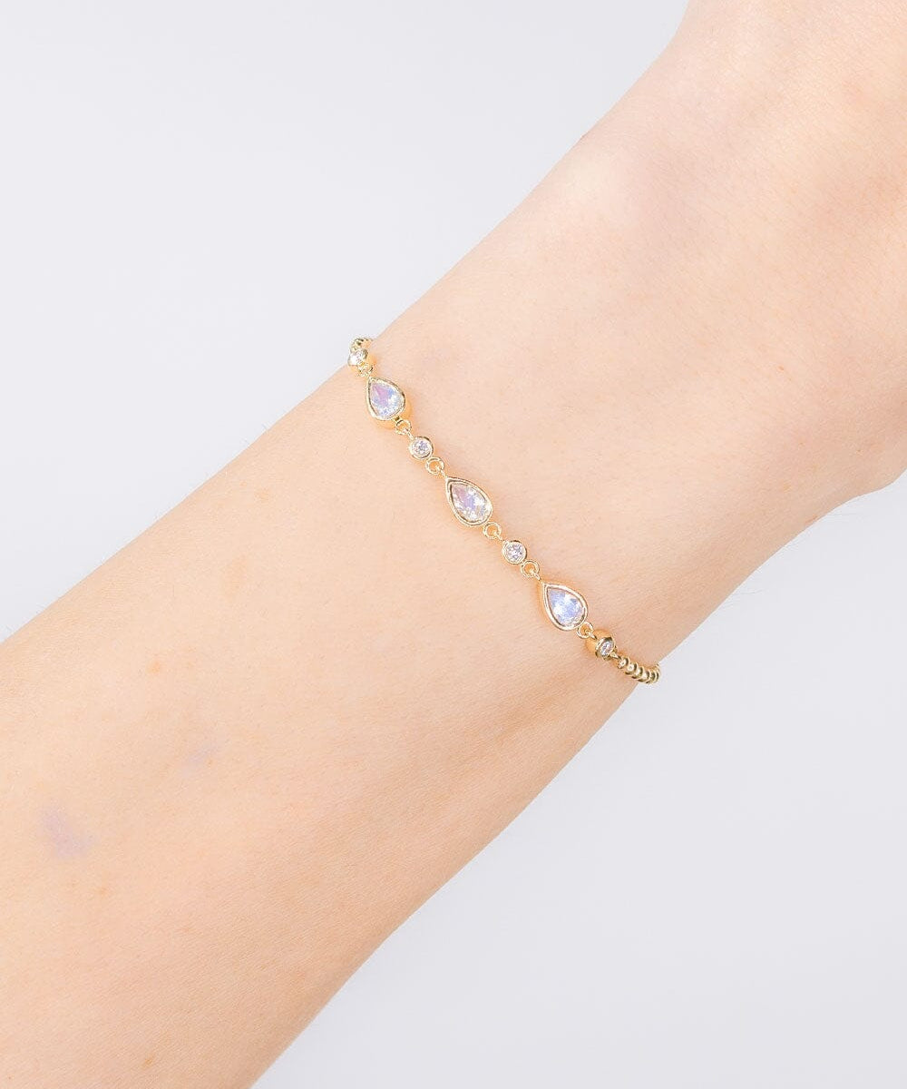 Moonstone Pear & Round Diamond Beaded Bracelet Bracelets Princess Bride Diamonds 