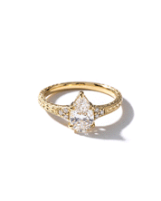 1.02ct D-VVS2 Pear Lab Diamond Isla